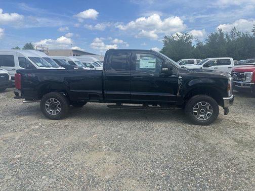 2025 Ford F-350 XLT