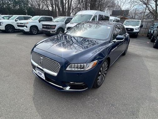 2017 Lincoln Continental Black Label