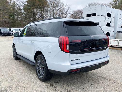 Space Silver Metallic 2026 Ford Expedition Max Platinum