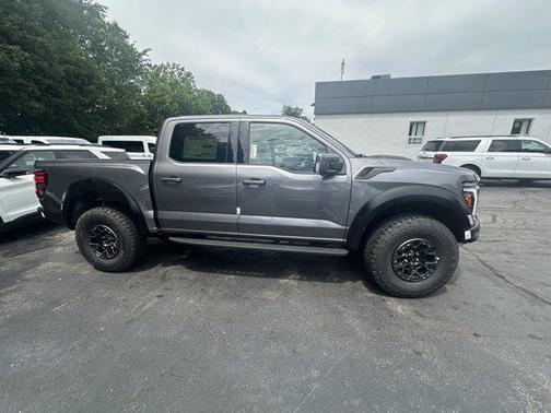 2025 Ford F-150 Raptor R