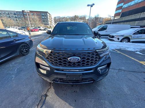 STONE BLUE METALLIC 2023 Ford Explorer ST-Line