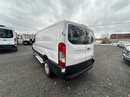 OXFORD WHITE 2024 Ford Transit-250 Base