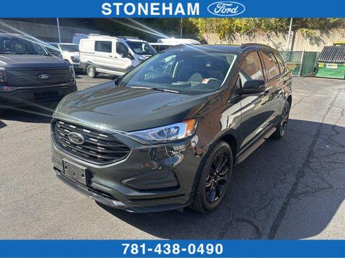 2022 Ford Edge SE