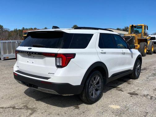 2026 Ford Explorer Active w/200A Pkg