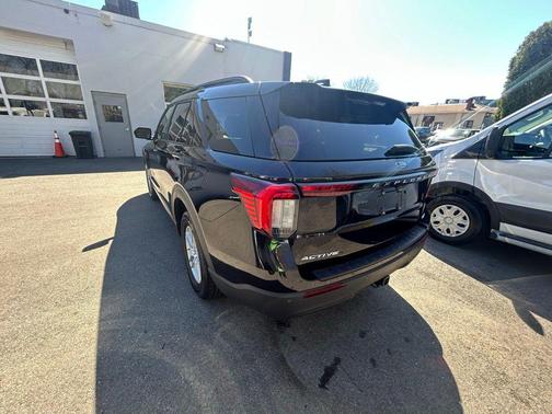 AGATE BLACK METALLIC 2025 Ford Explorer Active