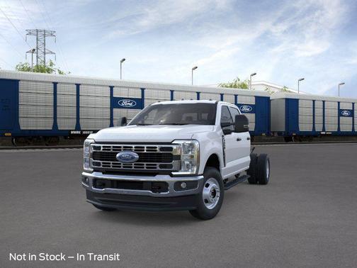 Oxford White 2026 Ford F-350 XL