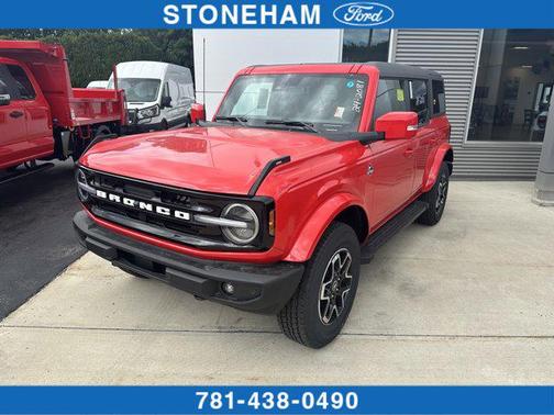 2024 Ford Bronco Outer Banks