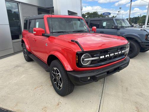 2024 Ford Bronco Outer Banks