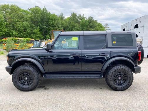 SHADOW BLACK 2026 Ford Bronco Big Bend