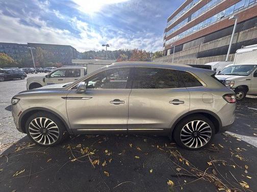 2023 Lincoln Nautilus Black Label