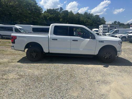 2025 Ford F-150 Lightning XLT