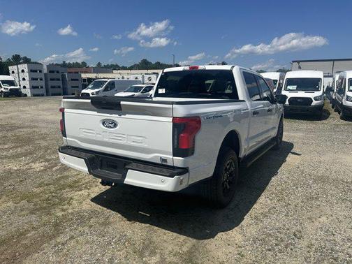 2025 Ford F-150 Lightning XLT