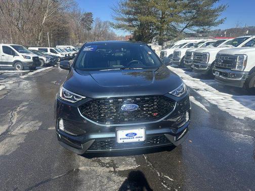 2023 Ford Edge ST