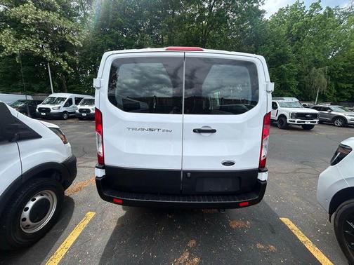 OXFORD WHITE 2025 Ford Transit-250 Base
