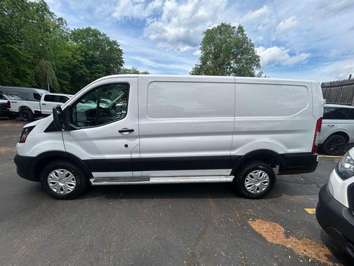 OXFORD WHITE 2025 Ford Transit-250 Base