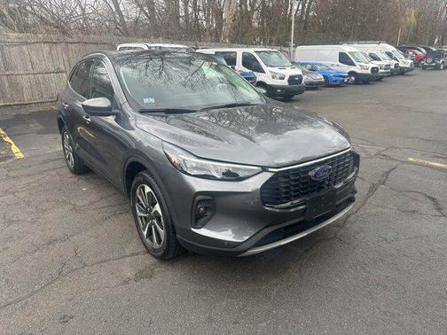 CARBONIZED GRAY METALLIC 2024 Ford Escape Platinum