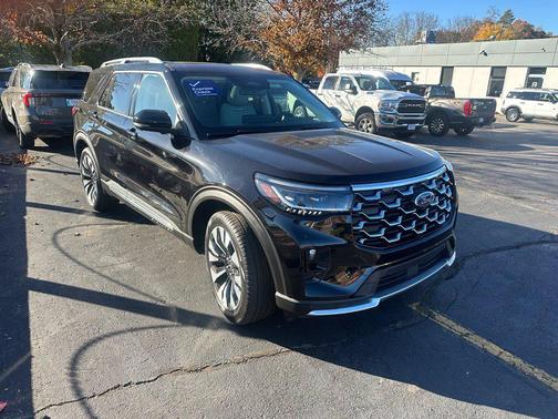 Agate Black Metallic 2026 Ford Explorer Platinum