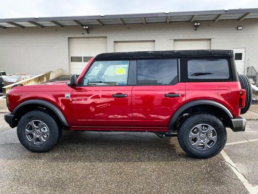 RUBY RED MET TNTD CLEARCOAT 2025 Ford Bronco Big Bend