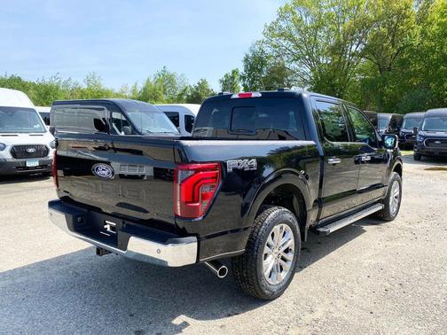 AGATE BLACK METALLIC 2026 Ford F-150 Lariat