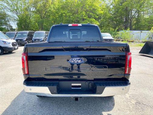 AGATE BLACK METALLIC 2026 Ford F-150 Lariat