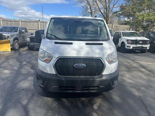 2022 Ford Transit-250 Base
