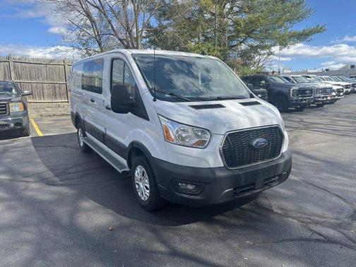 2022 Ford Transit-250 Base