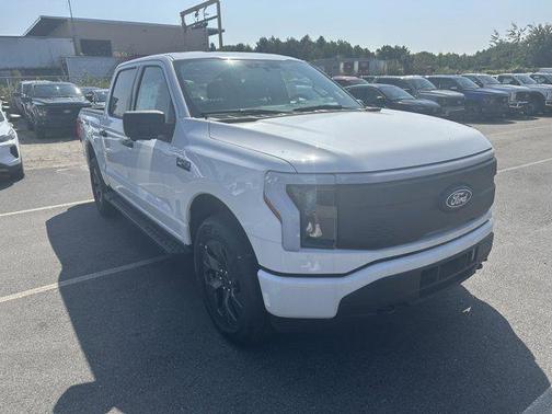 2024 Ford F-150 Lightning XLT