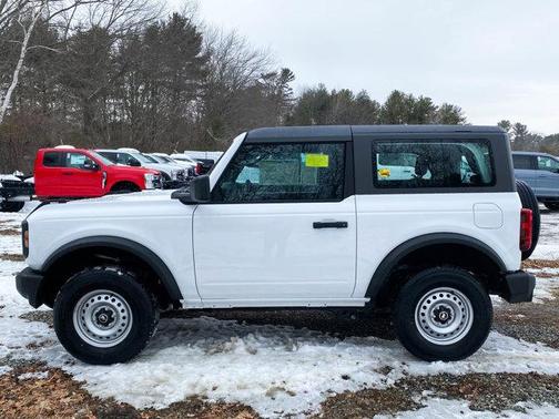 2026 Ford Bronco Base