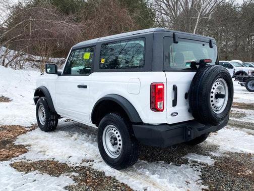 2026 Ford Bronco Base