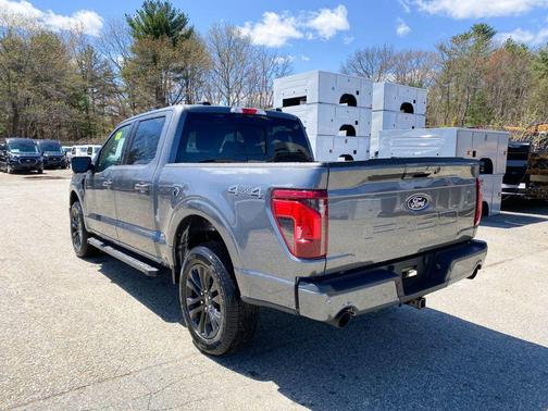 CARBONIZED GRAY METALLIC 2026 Ford F-150 XLT