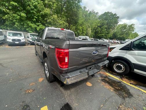 CARBONIZED GRAY METALLIC 2021 Ford F-150 XLT