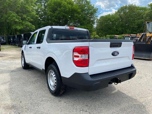OXFORD WHITE 2026 Ford Maverick XL
