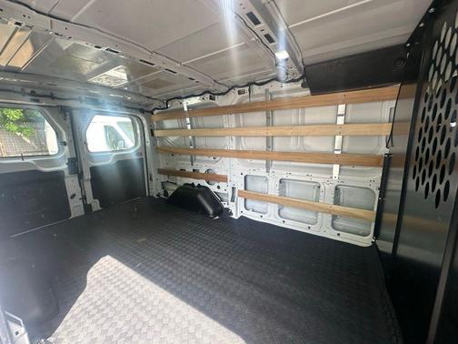 OXFORD WHITE 2025 Ford Transit-250 Base
