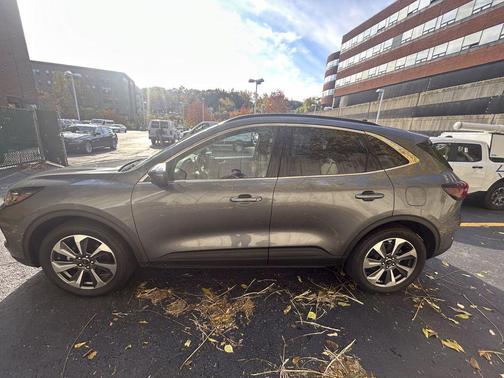 CARBONIZED GRAY METALLIC 2023 Ford Escape Platinum