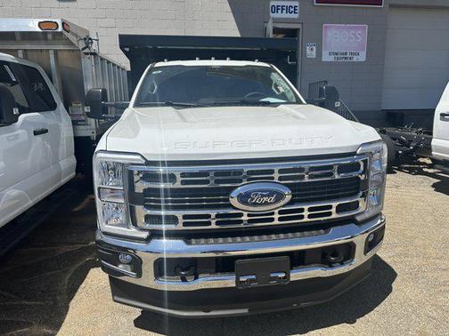 2025 Ford F-350 XL