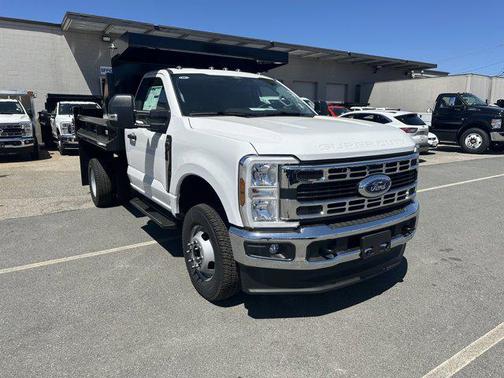 2025 Ford F-350 XL