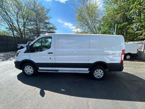 OXFORD WHITE 2025 Ford Transit-250 Base