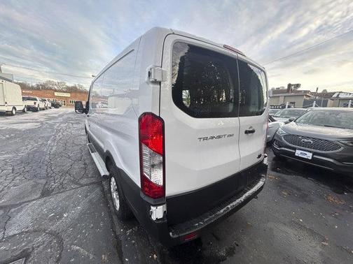2024 Ford Transit-250 Base