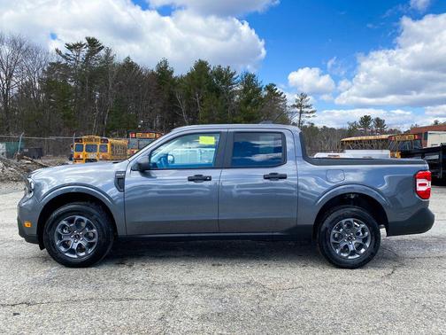 CARBONIZED GRAY METALLIC 2026 Ford Maverick XLT