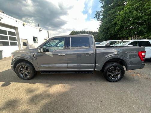 LEAD FOOT 2021 Ford F-150 Lariat
