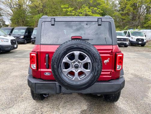 RUBY RED MET TNTD CLEARCOAT 2026 Ford Bronco Big Bend