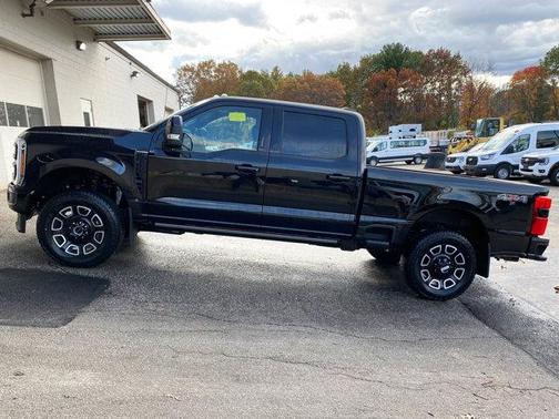 2026 Ford F-350 Platinum