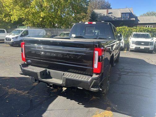 2026 Ford F-350 Platinum