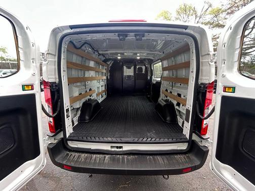 OXFORD WHITE 2024 Ford Transit-250 Base