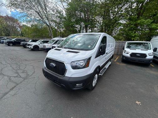 OXFORD WHITE 2024 Ford Transit-250 Base