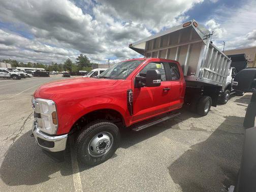 2025 Ford F-350 XL