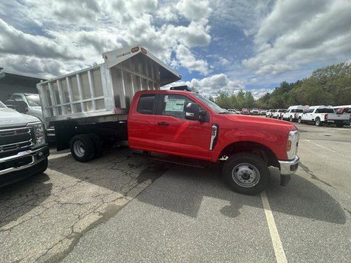 2025 Ford F-350 XL