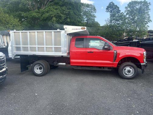 2025 Ford F-350 XL