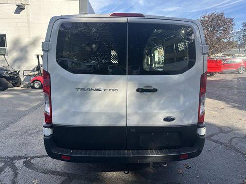 2023 Ford Transit-250 Base