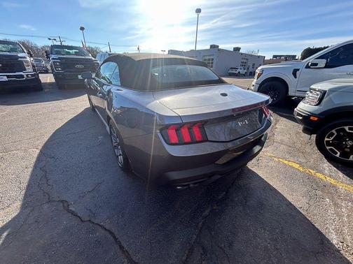 CARBONIZED GRAY METALLIC 2026 Ford Mustang GT Premium